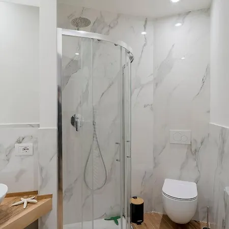 Wood&white - 2 Bedrooms E 2 Bathrooms - Wifi *