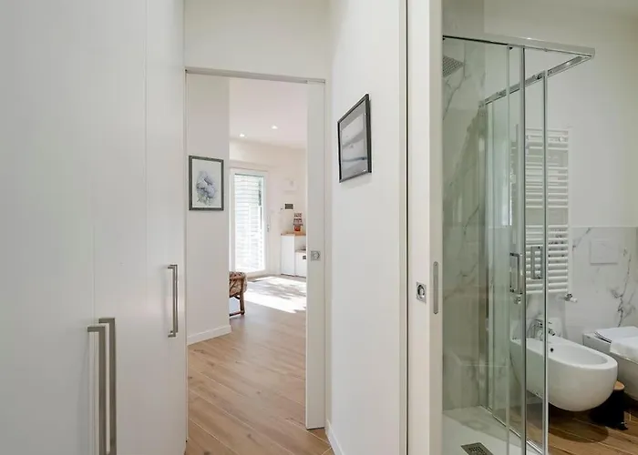 Wood&white - 2 Bedrooms E 2 Bathrooms - Wifi * San Remo